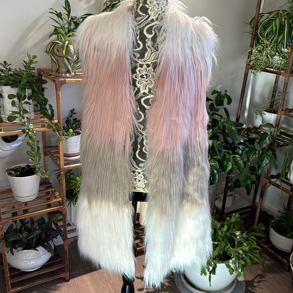 Joseph A Faux Fur Ombré Sweater Vest Large - Picture 4 of 10